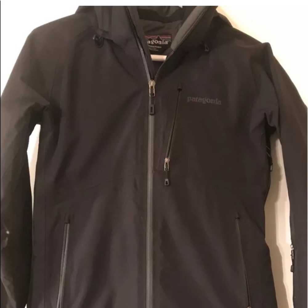 Patagonia women’s xs gore Tex ski jacket